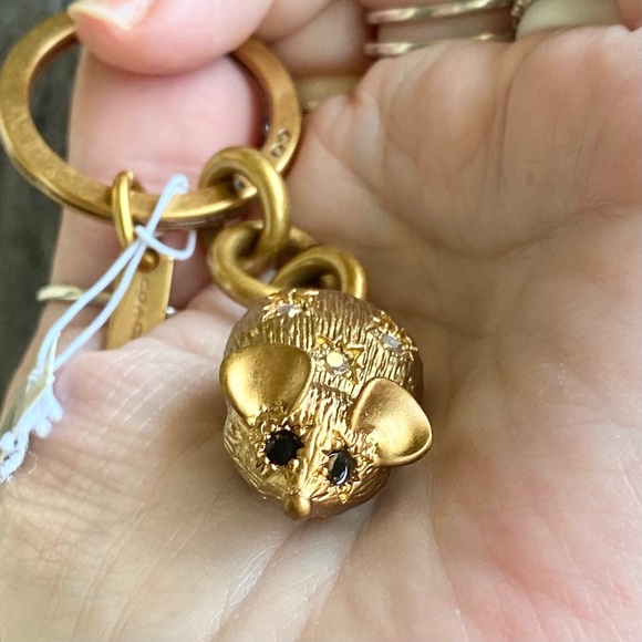 Coach NWT Mouse key fob or bag charm zodiac collection in matte gold rhinestones - Picture 5 of 6